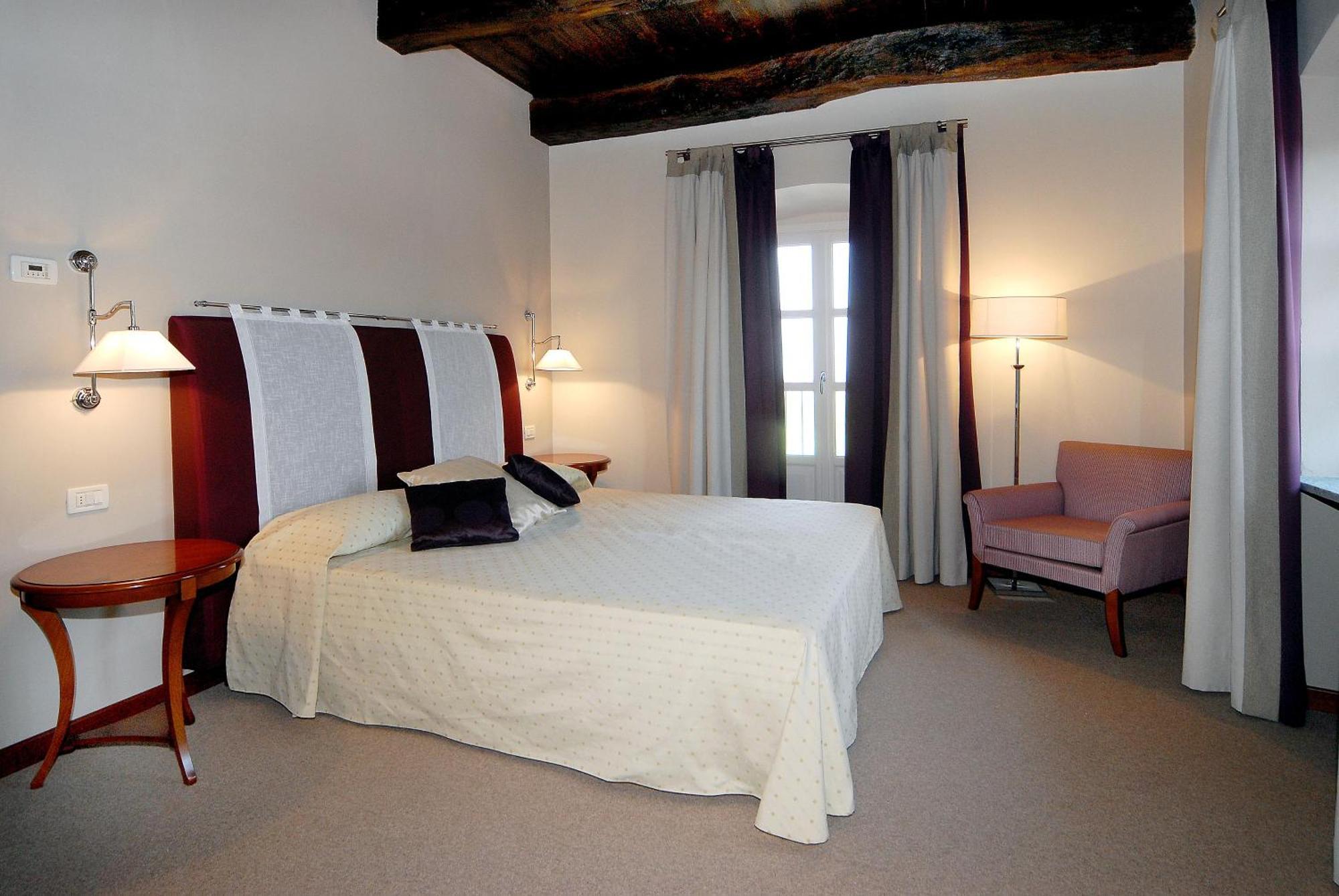 Hotel Antico Podere Propano Салуцо Екстериор снимка