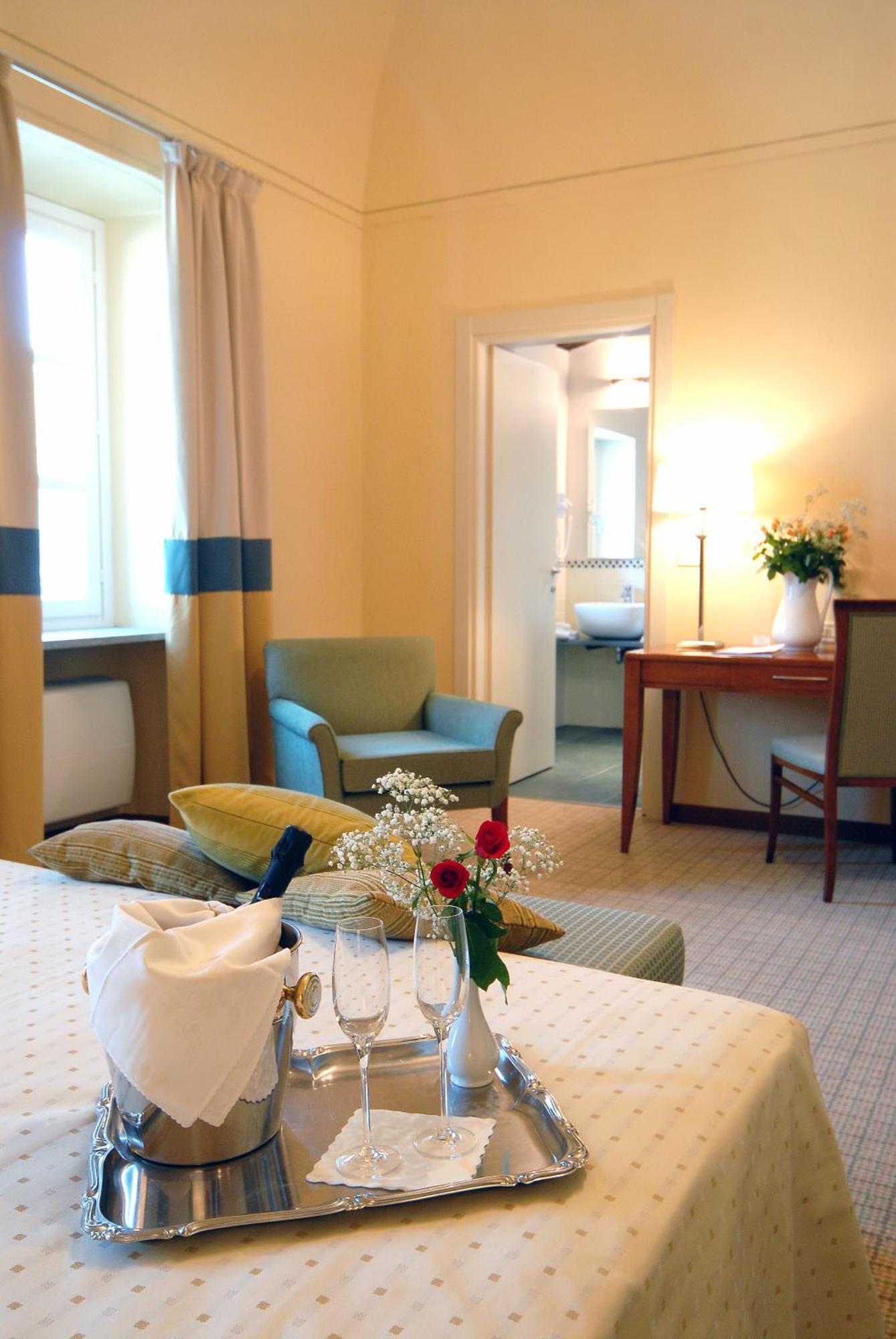 Hotel Antico Podere Propano Салуцо Екстериор снимка