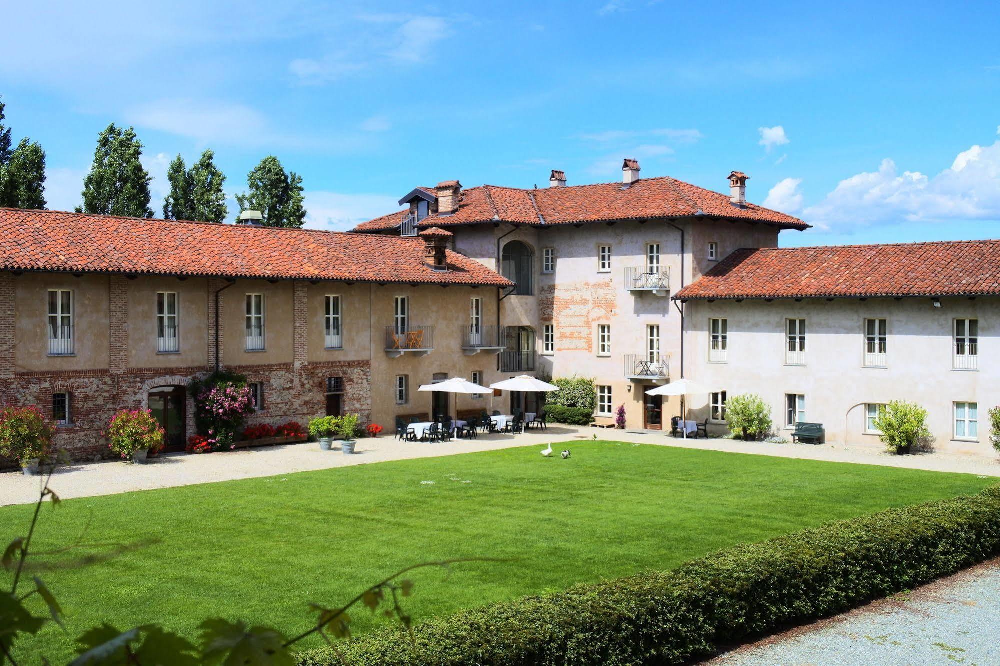 Hotel Antico Podere Propano Салуцо Екстериор снимка