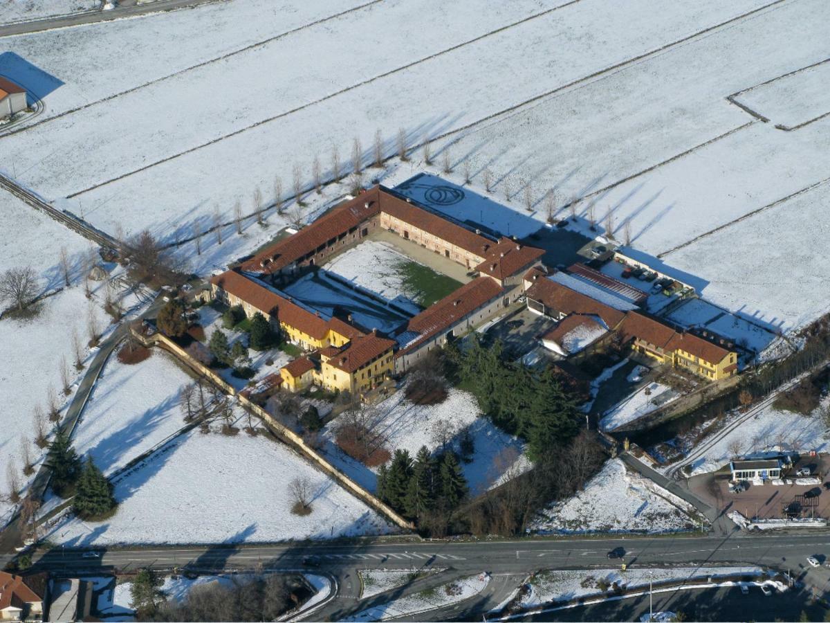 Hotel Antico Podere Propano Салуцо Екстериор снимка